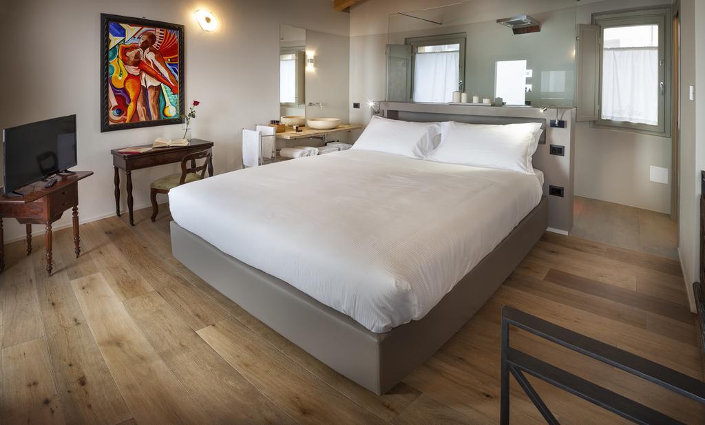 Borgese Camere E Suites Neive Εξωτερικό φωτογραφία